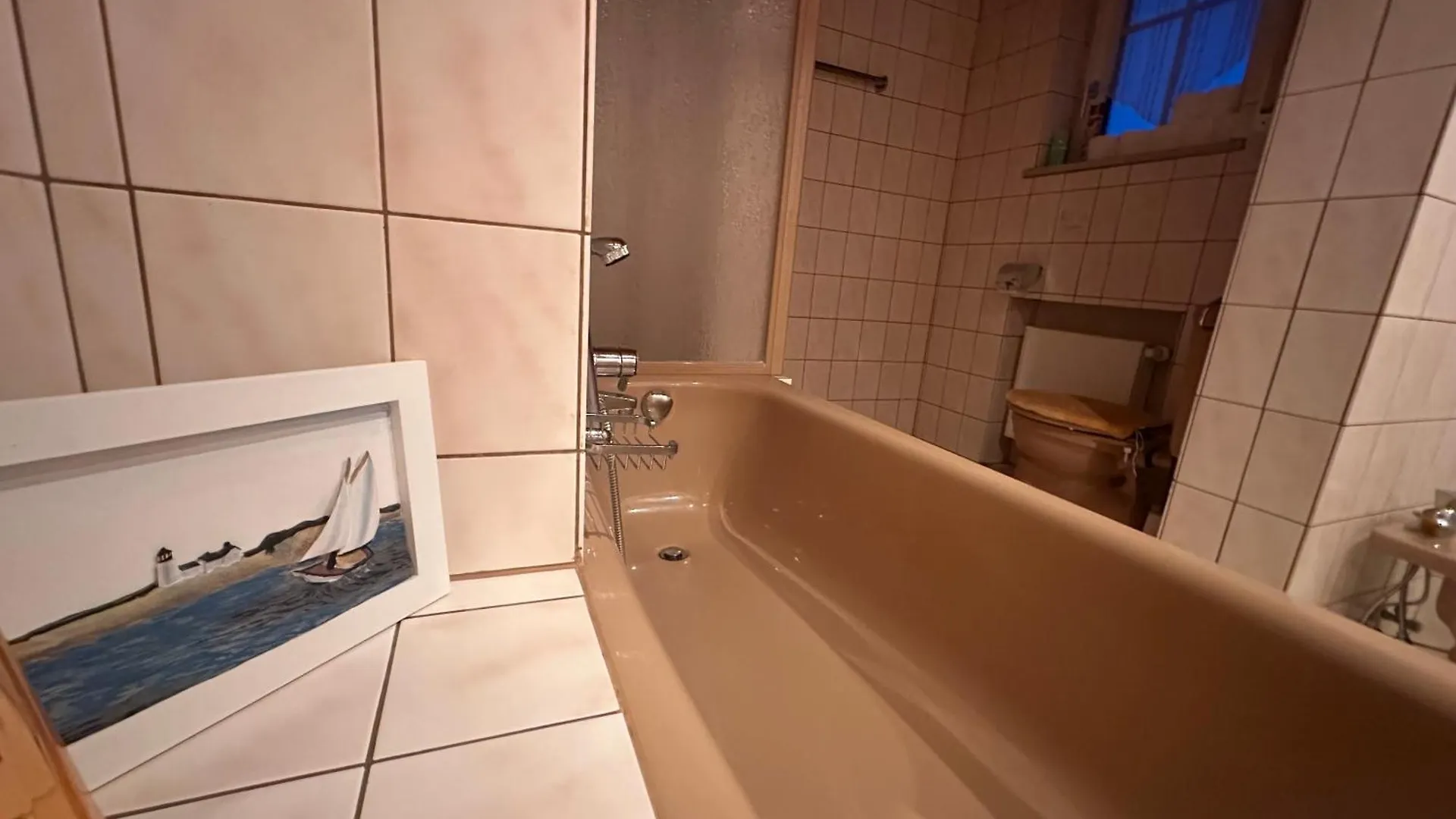 Oase1 Mit Parkplatz, Automatische Kaffeemaschine Und Kueche Apartment Untermeitingen 0*,